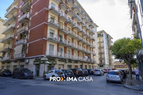 appartamento in vendita a Salerno in zona Pastena