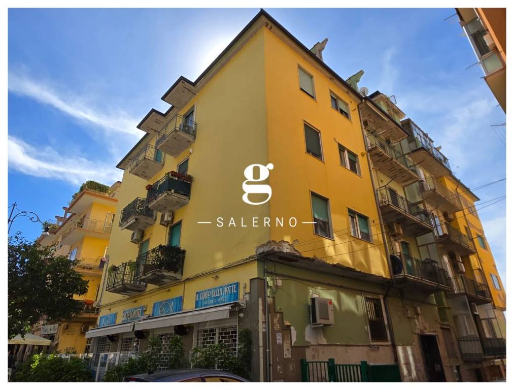appartamento in vendita a Salerno in zona Mercatello