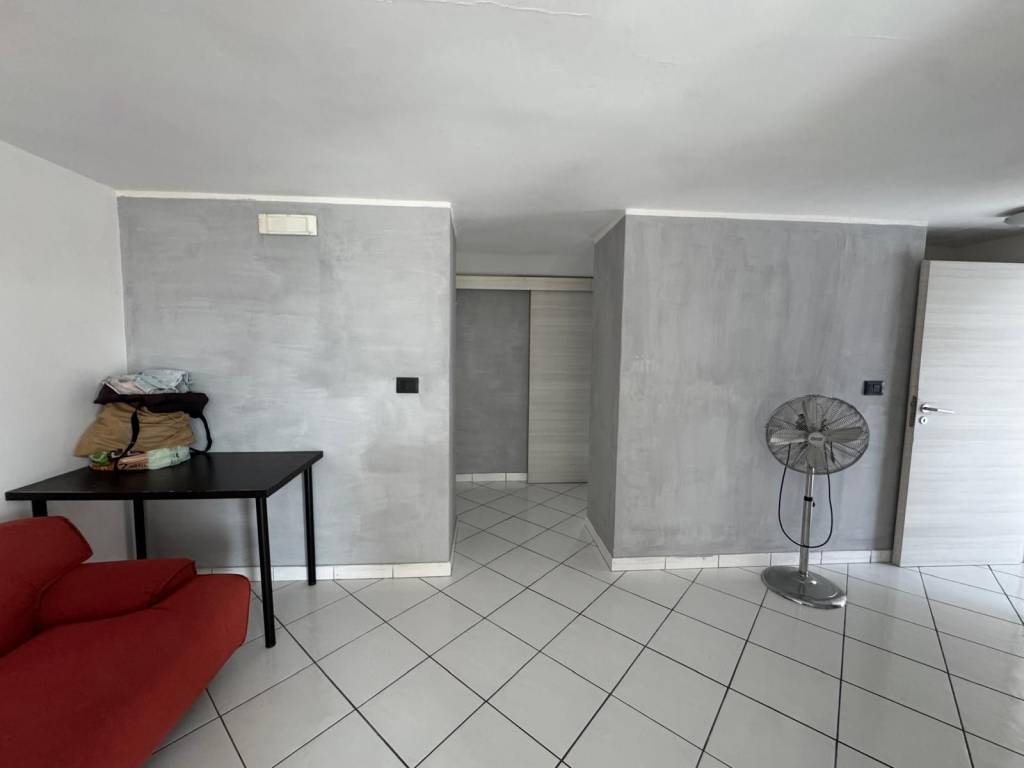 appartamento in vendita a Salerno in zona Pastena