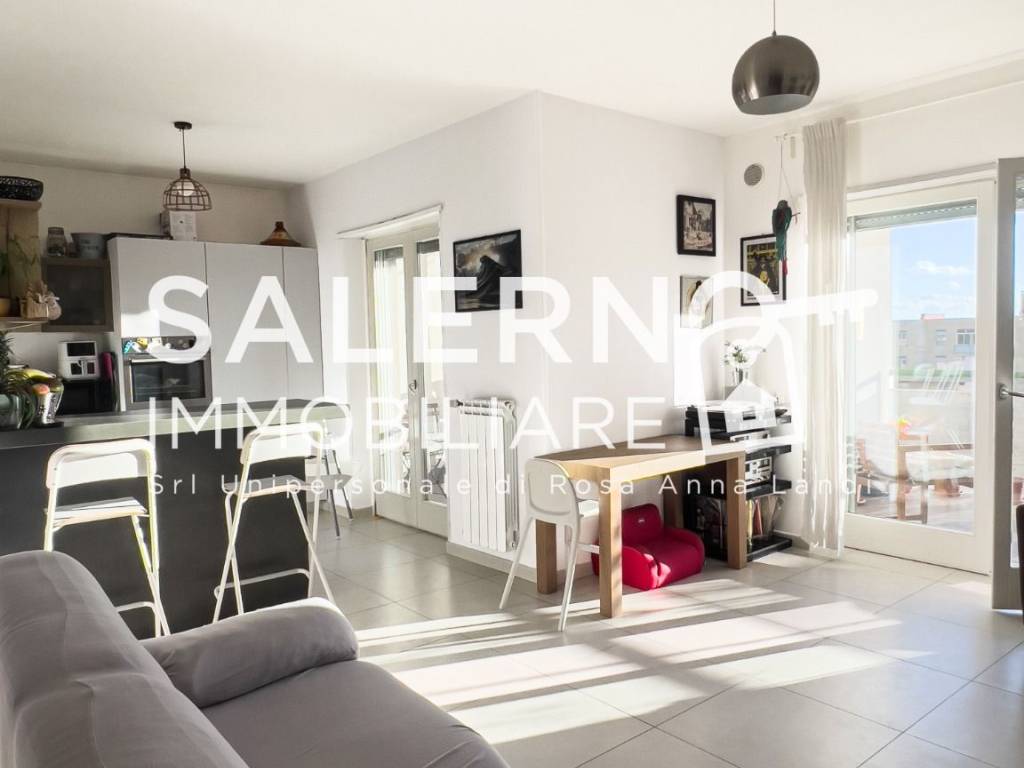 appartamento in vendita a Salerno in zona Torrione