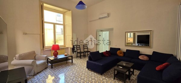 appartamento in vendita a Salerno in zona Centro Città