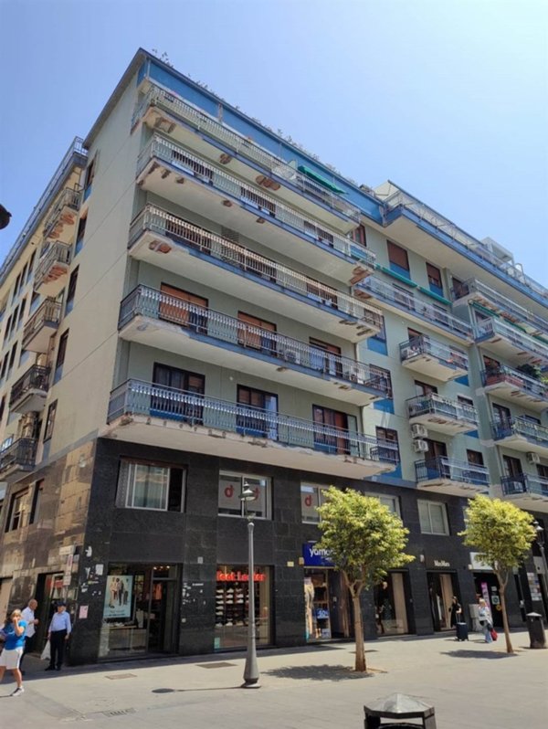 appartamento in vendita a Salerno in zona Centro Città