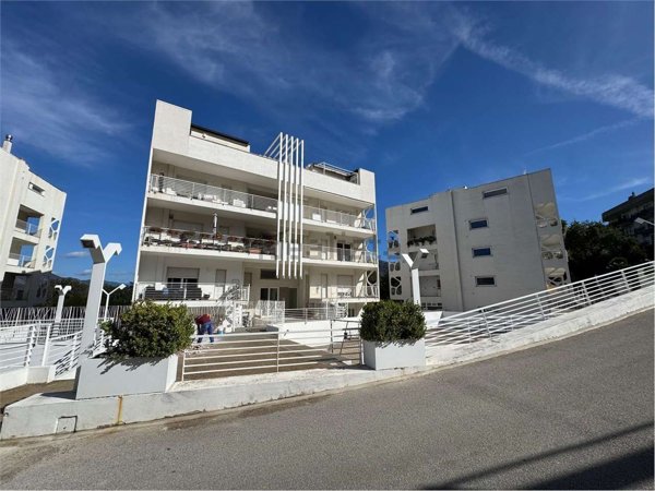 appartamento in vendita a Salerno in zona Irno