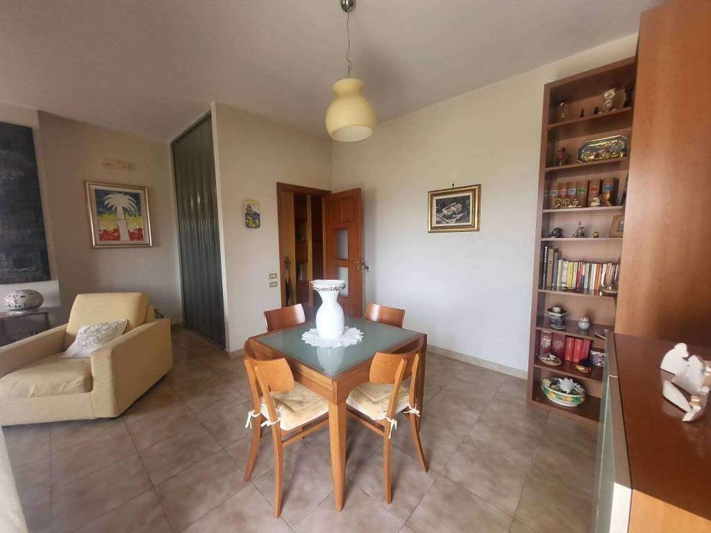 appartamento in vendita a Salerno in zona Irno