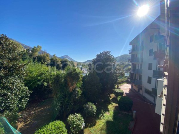 appartamento in vendita a Salerno in zona Fontana di Genca / Pastorano