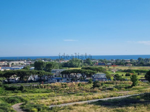 appartamento in vendita a Salerno in zona Fuorni