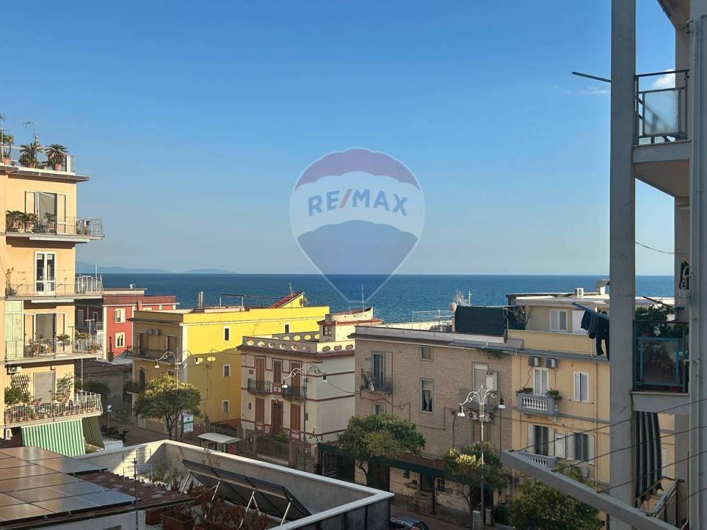 appartamento in vendita a Salerno in zona Mercatello