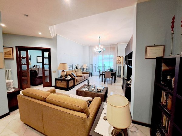 appartamento in vendita a Salerno in zona Mercatello