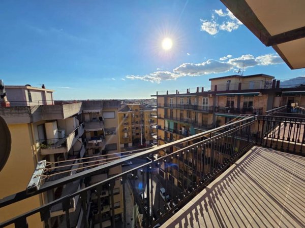 appartamento in vendita a Salerno in zona Pastena