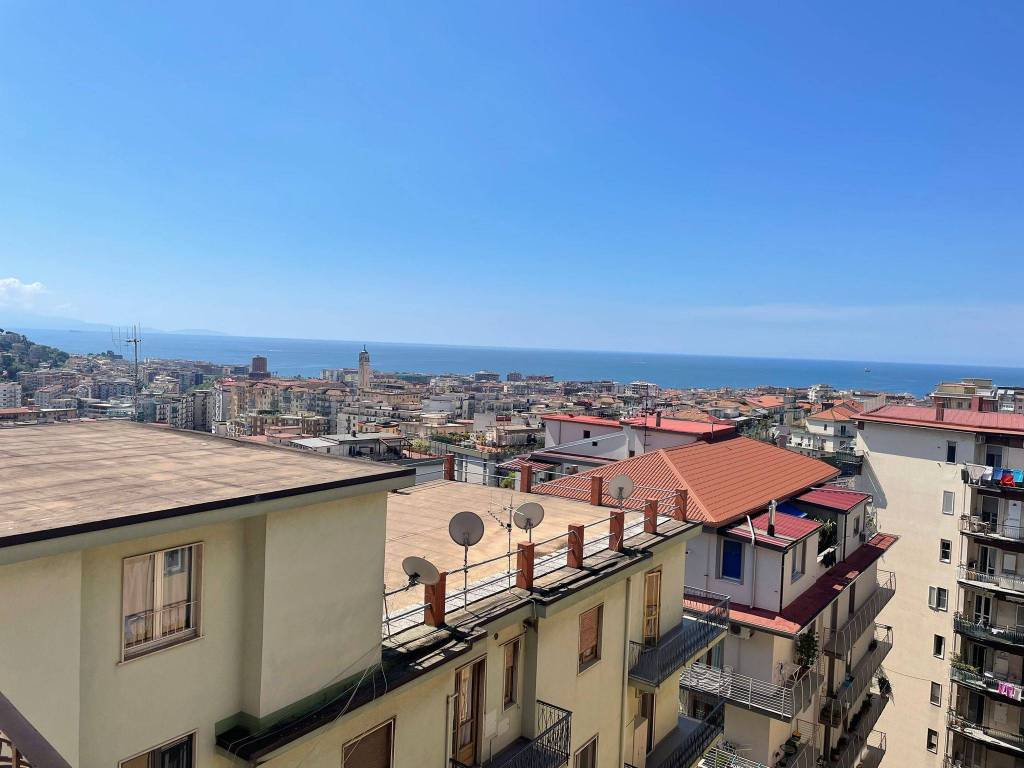 appartamento in vendita a Salerno