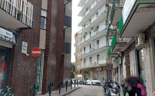 appartamento in vendita a Salerno in zona Centro Città