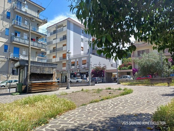 appartamento in vendita a Salerno in zona Irno