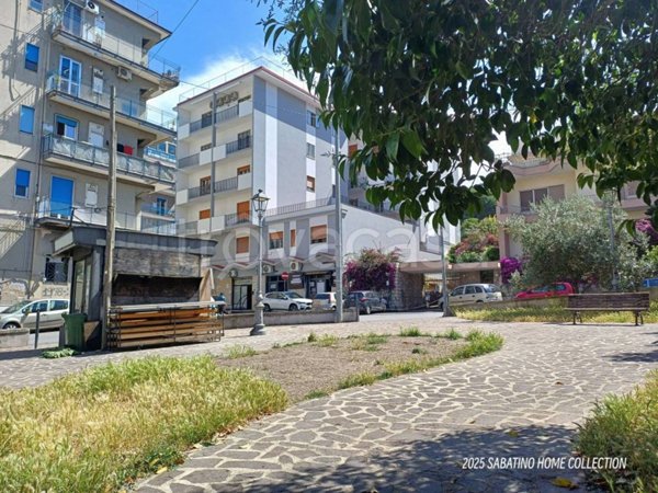 appartamento in vendita a Salerno in zona Irno