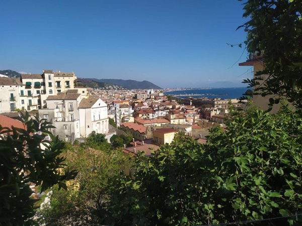 appartamento in vendita a Salerno in zona Centro Città