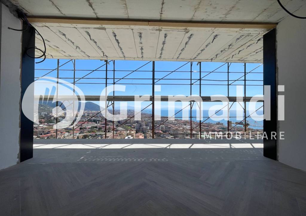 appartamento in vendita a Salerno in zona Brignano / Piezzo