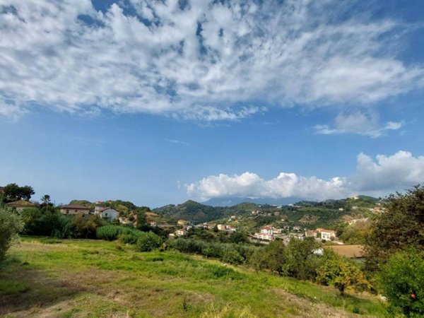 appartamento in vendita a Salerno in zona Giovi Altimare