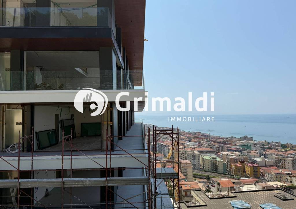 appartamento in vendita a Salerno in zona Brignano / Piezzo