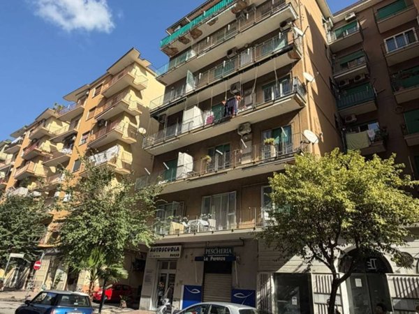 appartamento in vendita a Salerno in zona Centro Città