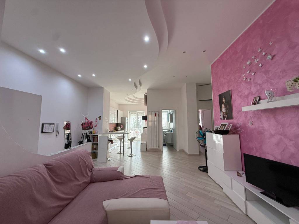 appartamento in vendita a Salerno in zona Centro Città