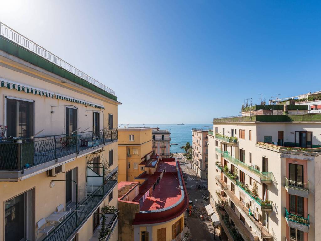 appartamento in vendita a Salerno in zona Centro Città