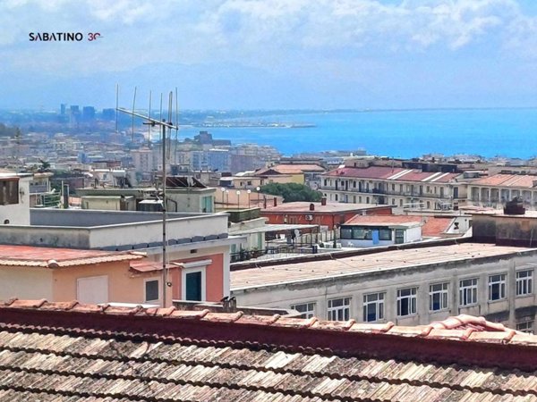 appartamento in vendita a Salerno in zona Centro Città