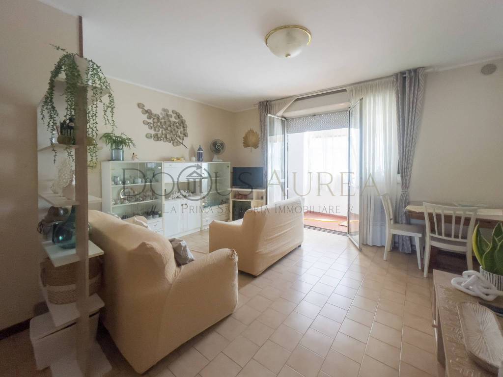 appartamento in vendita a Salerno in zona Ogliara