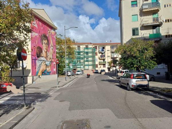 appartamento in vendita a Salerno in zona Pastena