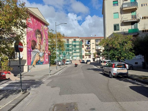 appartamento in vendita a Salerno in zona Pastena