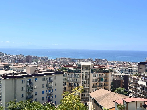 appartamento in vendita a Salerno in zona Mennolella