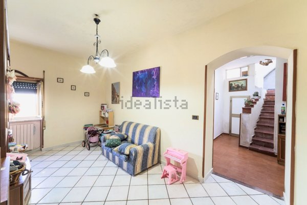 appartamento in vendita a Salerno in zona Canalone