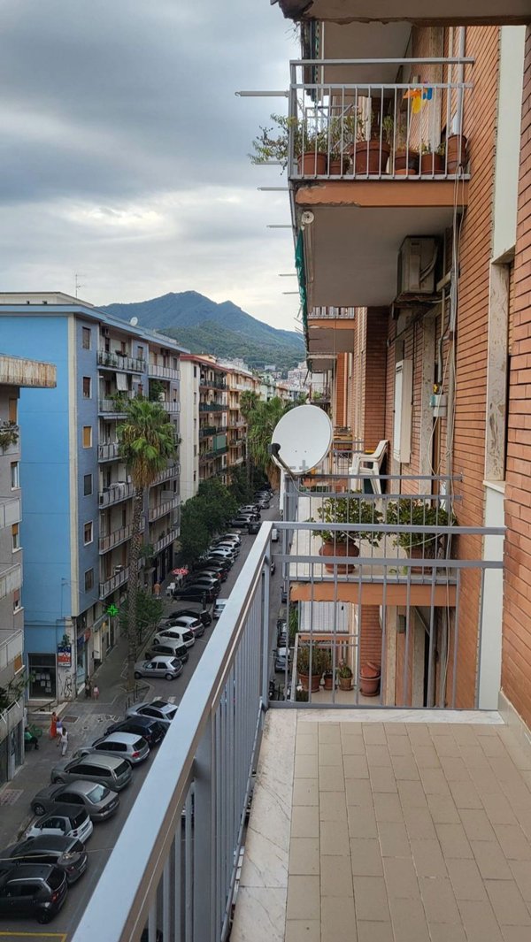 appartamento in vendita a Salerno in zona Gelsi Rossi