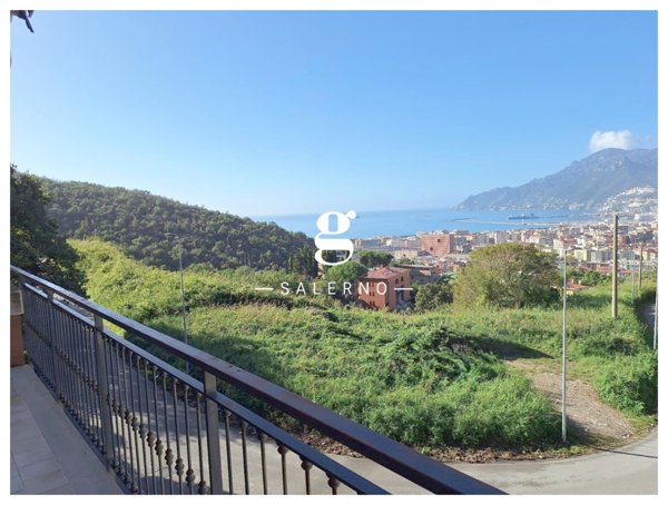 appartamento in vendita a Salerno in zona Irno