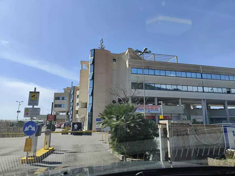 casa indipendente in vendita a Salerno