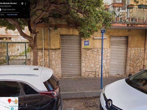 negozio in vendita a Salerno in zona Arce-Vernieri