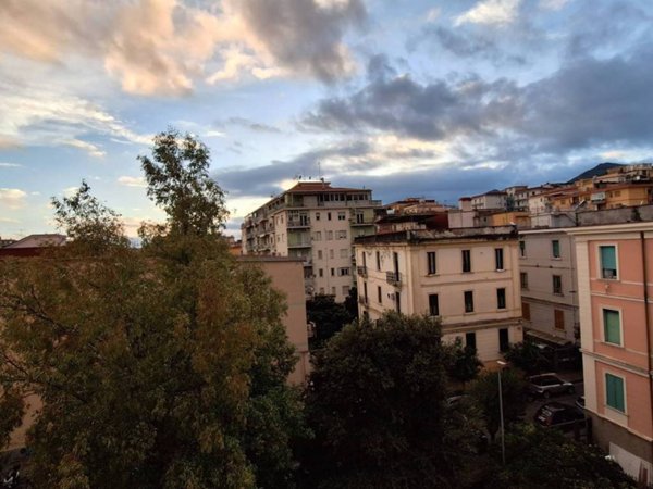 appartamento in vendita a Salerno in zona Centro Città