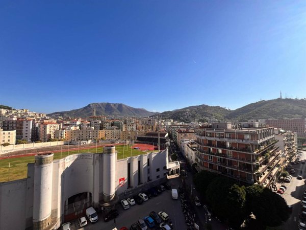 appartamento in vendita a Salerno in zona Centro Città