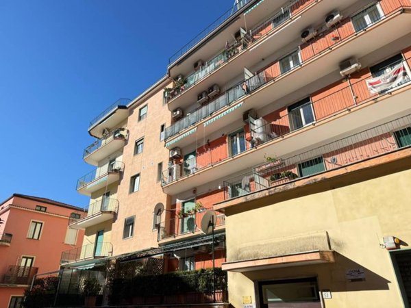 appartamento in vendita a Salerno in zona Arce-Vernieri