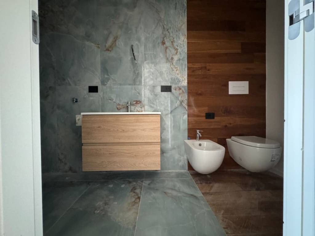 appartamento in vendita a Salerno in zona Ogliara