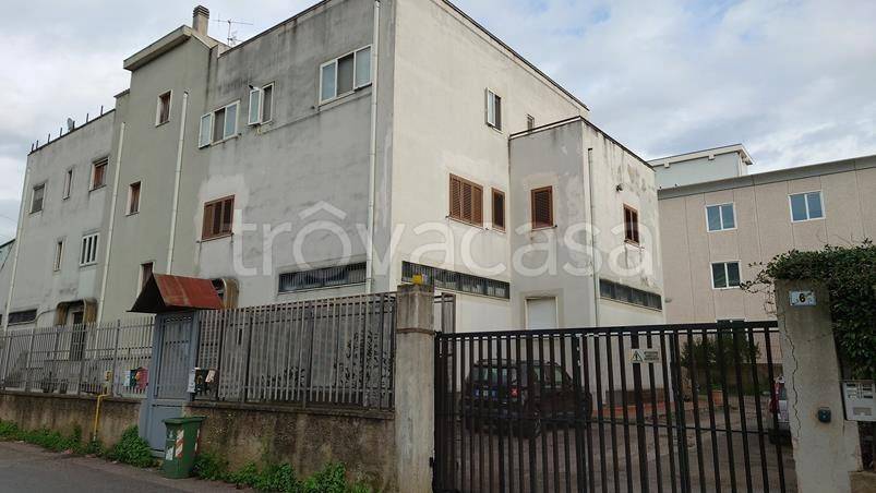 appartamento in vendita a Salerno in zona Mercatello