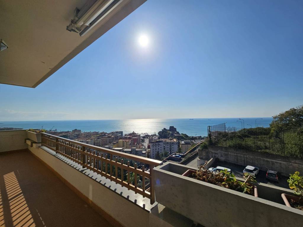 appartamento in vendita a Salerno in zona Irno