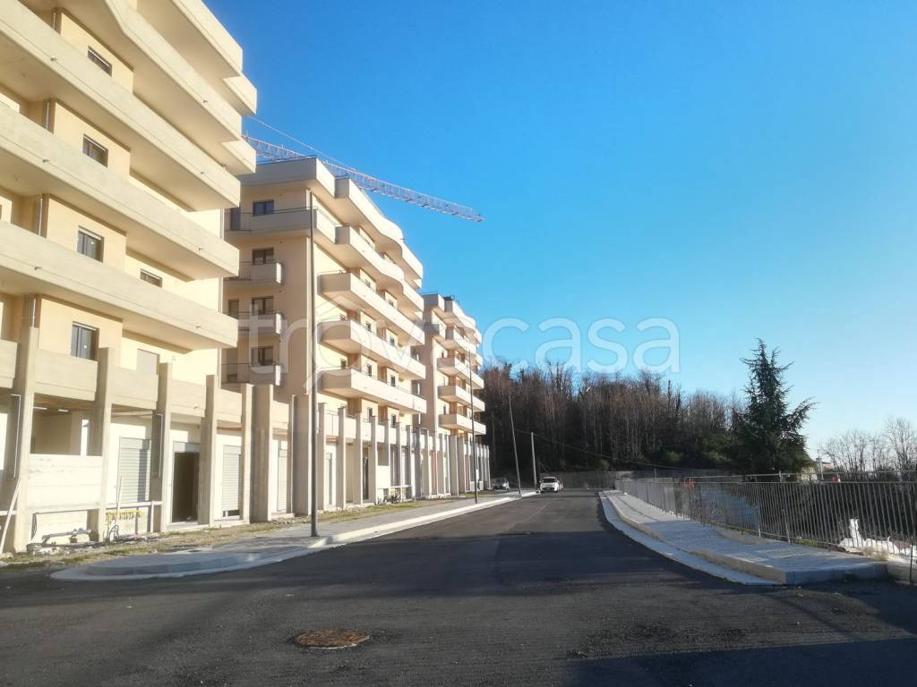 appartamento in vendita a Salerno in zona Pastena
