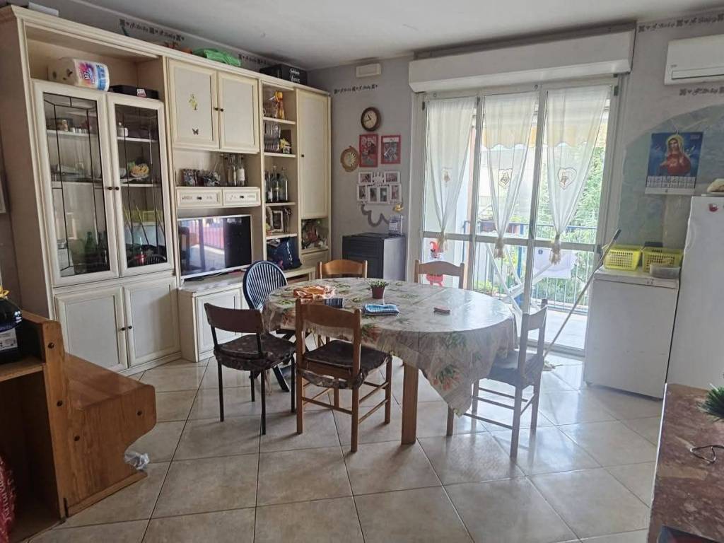 appartamento in vendita a Salerno in zona Irno