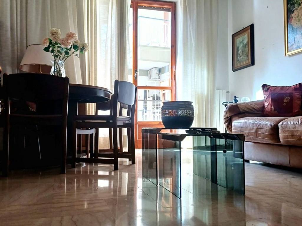 appartamento in vendita a Salerno in zona Torrione