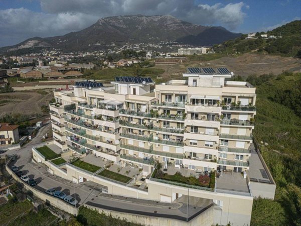 appartamento in vendita a Salerno in zona Irno