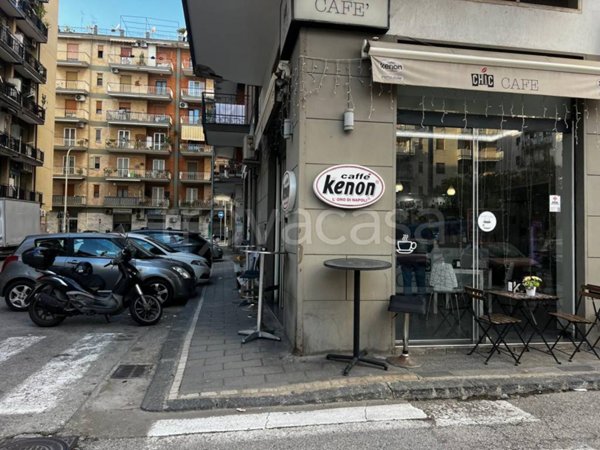 negozio in vendita a Salerno in zona Torrione