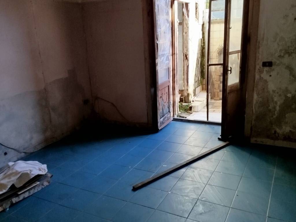 appartamento in vendita a Salerno in zona Ogliara