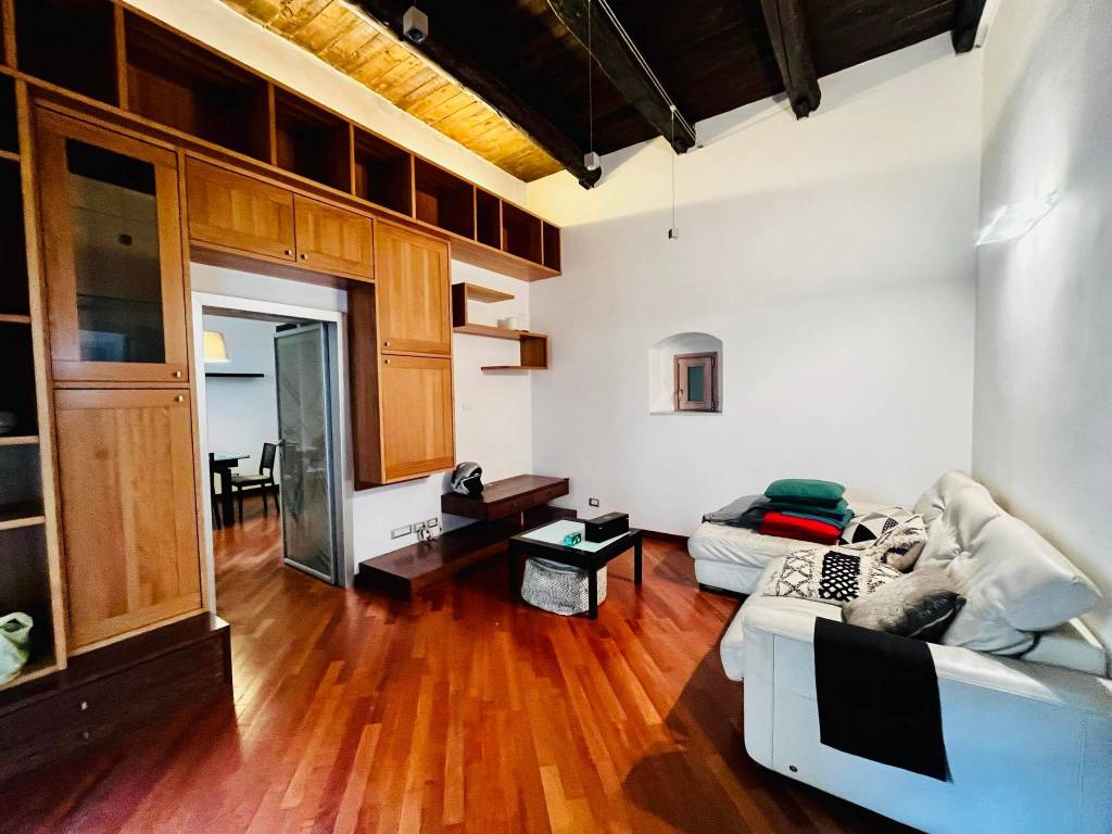 appartamento in vendita a Salerno in zona Centro Città