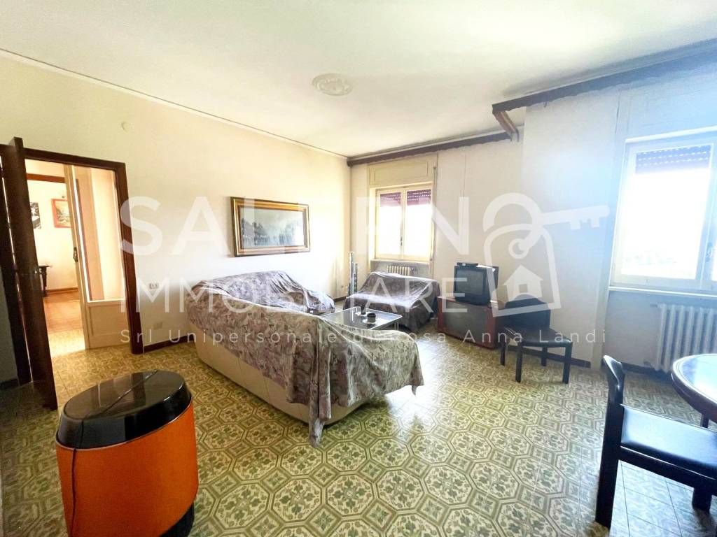 appartamento in vendita a Salerno in zona Pastena