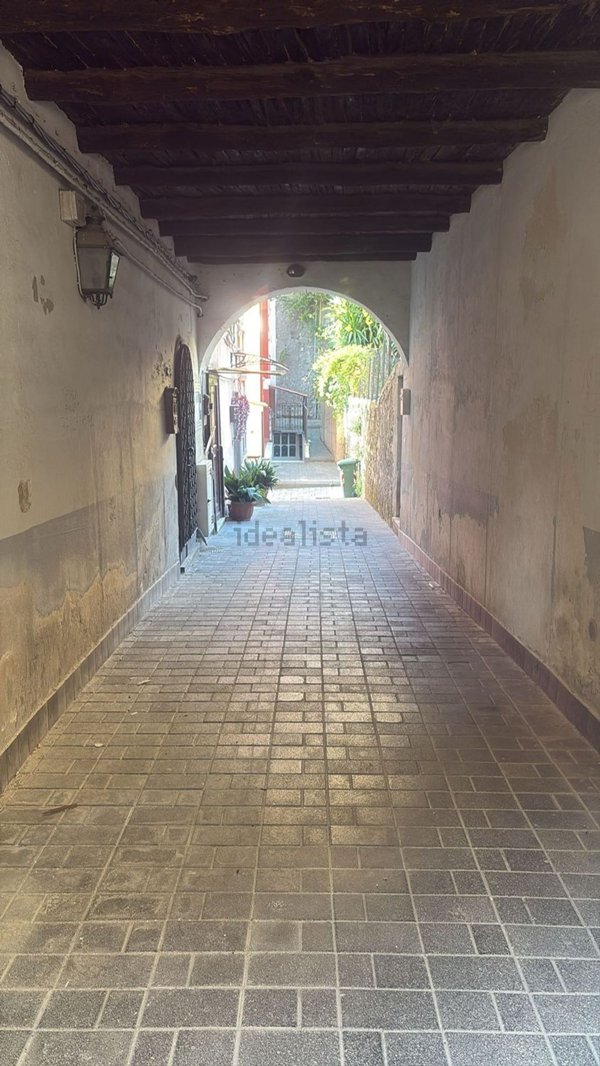 appartamento in vendita a Salerno in zona Centro Città