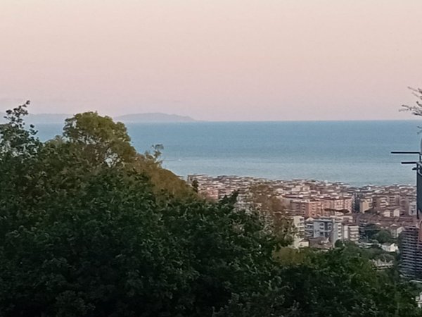 casa indipendente in vendita a Salerno in zona Sala Abbagnano